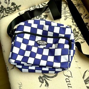 Petals and peacocks small crossbody